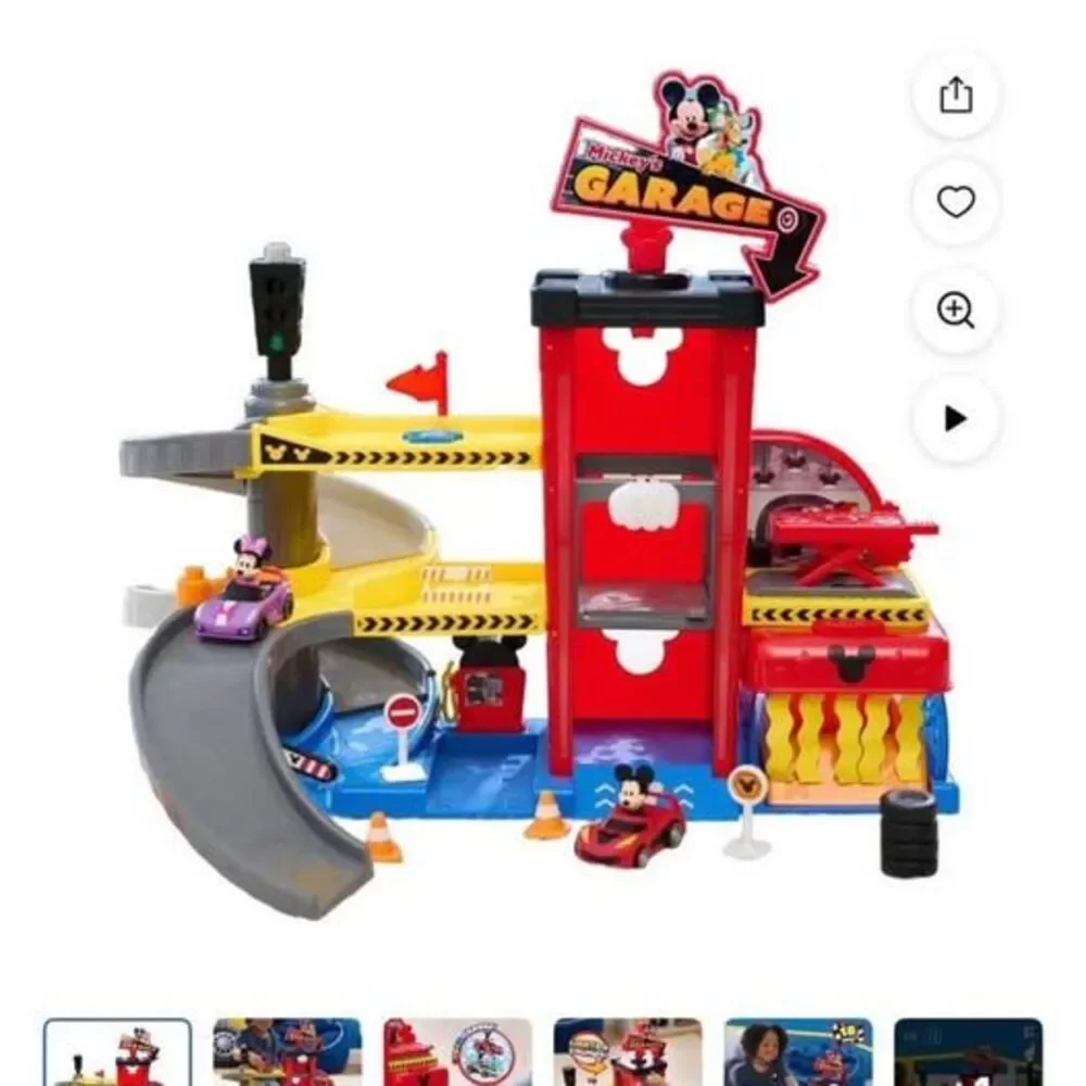 Disney Junior Mickey Mouse Ready to Race Garage, Lights and Sounds, 18-piece Veh